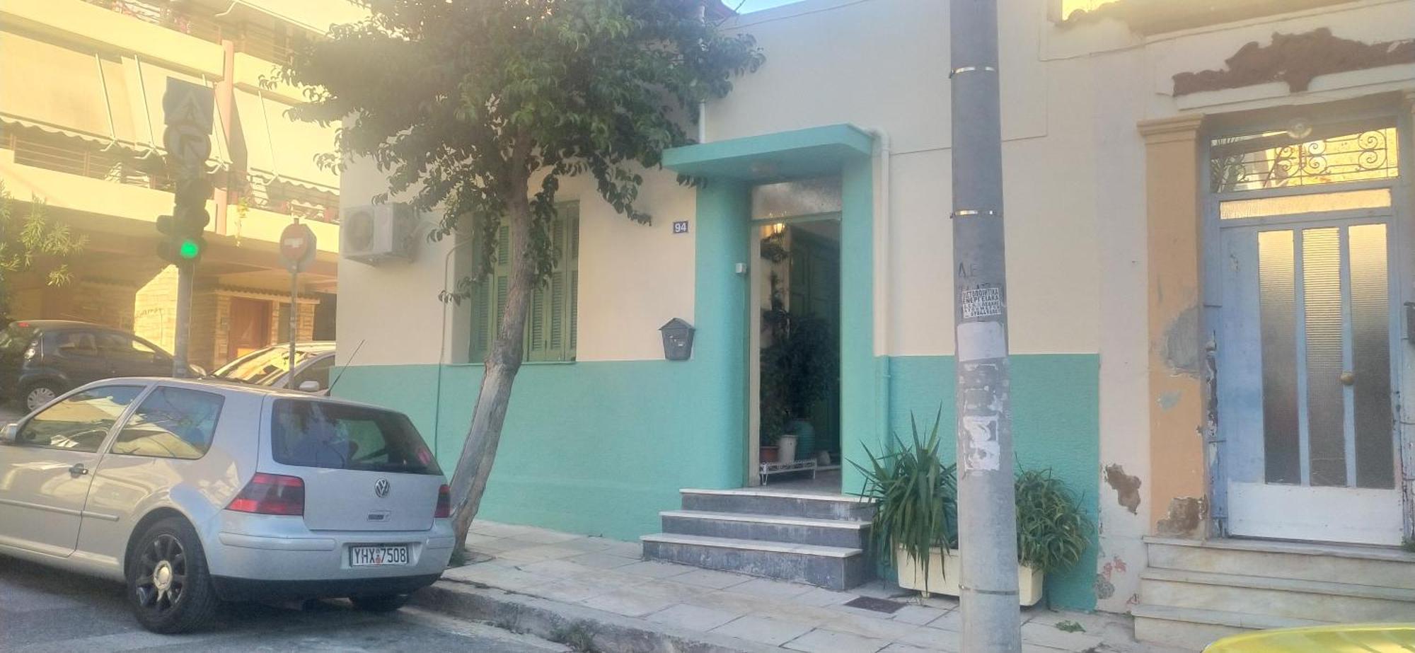 Pireas Port Next To Metro Artistic House Apartment Exterior foto
